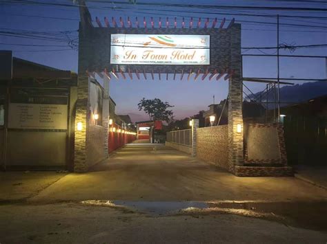 In Town Hotel Kalayaan (Kawit) .